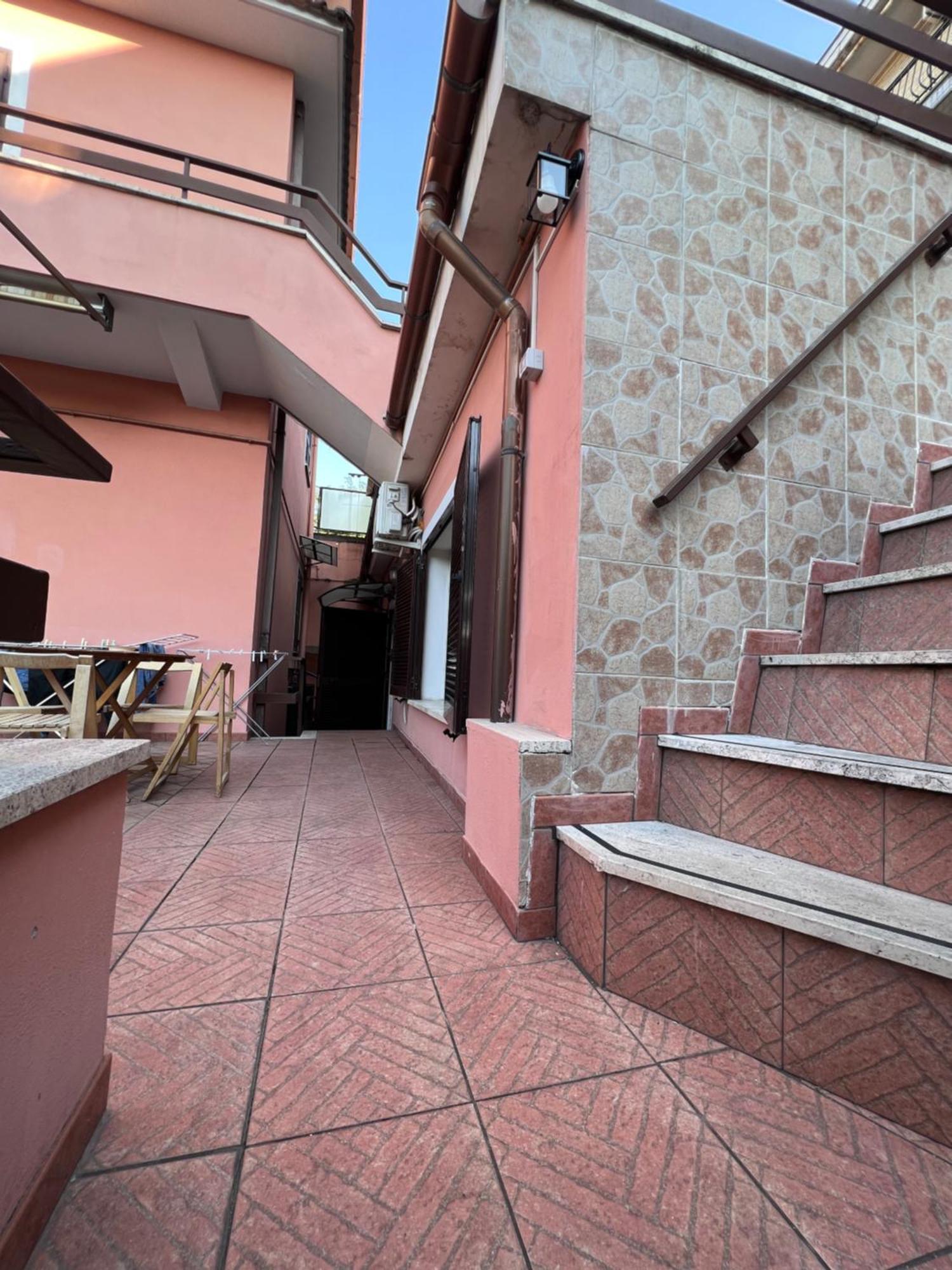 Comodo Loft Vicino La Metro Battistini Con Garage Рим Екстериор снимка